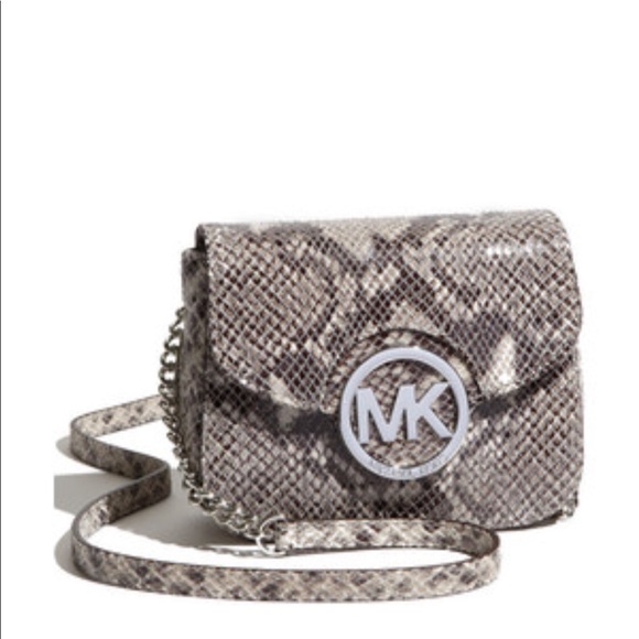 MICHAEL Michael Kors Handbags - Michael Kors Fulton Crossbody🎉HOST PICK🎉
